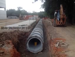 Infraestrutura Tubulações - Poli Terraplanagem